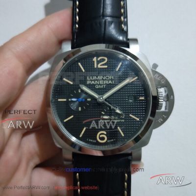 Perfect Replica Panerai Luminor GMT Power Reserve 72 42mm Automatic Watch - PAM01537 Luminor 1950 316 Steel Case Black Leather Strap 